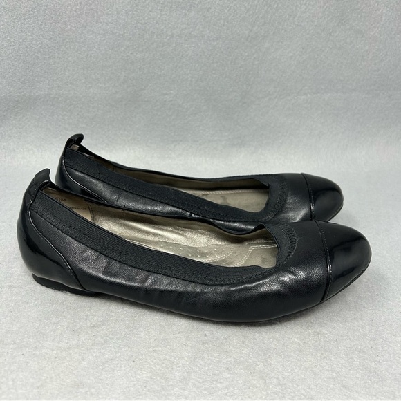 NATURALIZER WOMEN'S CHLOE BLACK LEATHER SHINY CAP TOE FLATS SHOES SIZE 5.5M - Picture 3 of 13